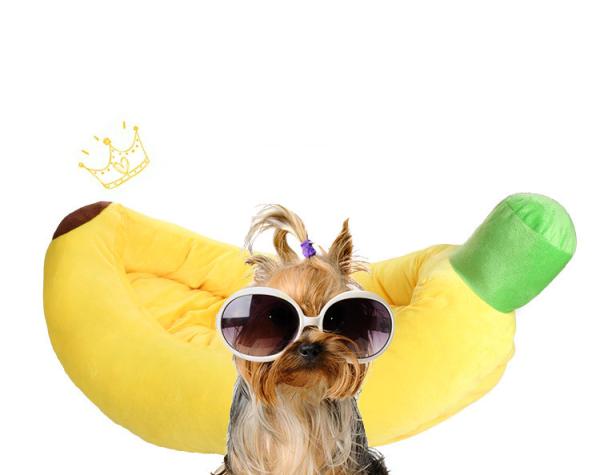 Plush Soft Cute Dog Bed Banana Shape Pet Cushion Mat Pet Sofas