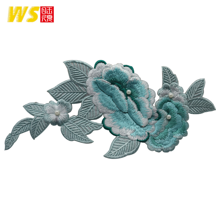 3D Embroidery Flower Patch Beautiful  Iron on