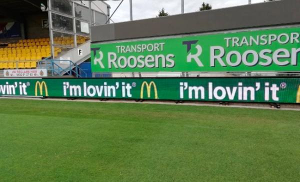 Outdoor Gym Full Color Football Stadium Banners 100000 Hours Life Span 2 years warranty with the best price