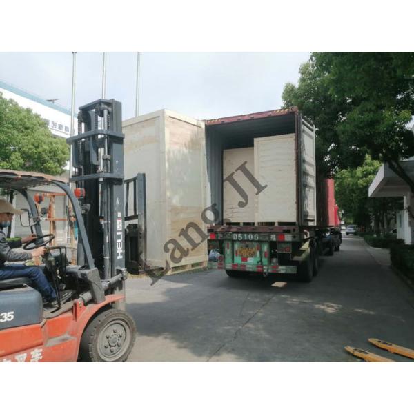 Пол стоя приложения телекоммуникаций NEMA 30U на открытом воздухе