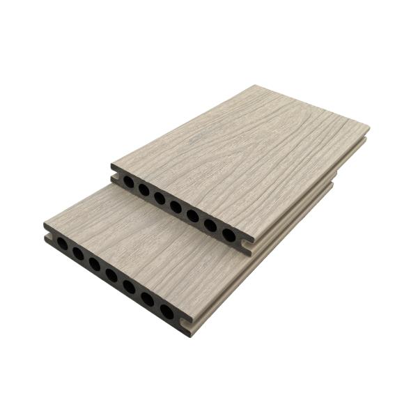 Decking and Fencing WPC Co Extrusion Boards Custom Sizes with Wood Grain Surface
