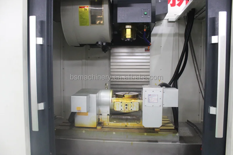 Фрезерный ЦНС Вертикальный обрабатывающий центр 5 оси Vmc855 Автоматический