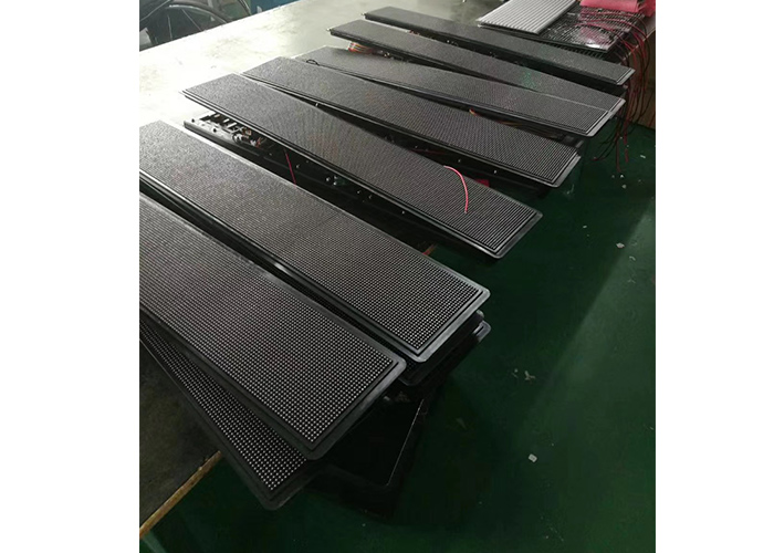 Беспроводная на открытом воздухе афиша СИД 1R1G1B P3 6500CD мобильная на открытом воздухе