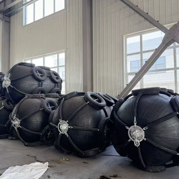 Pneumatic Rubber Fender with Long Service Life Anti Collision and Easy Installation for Marine Protection