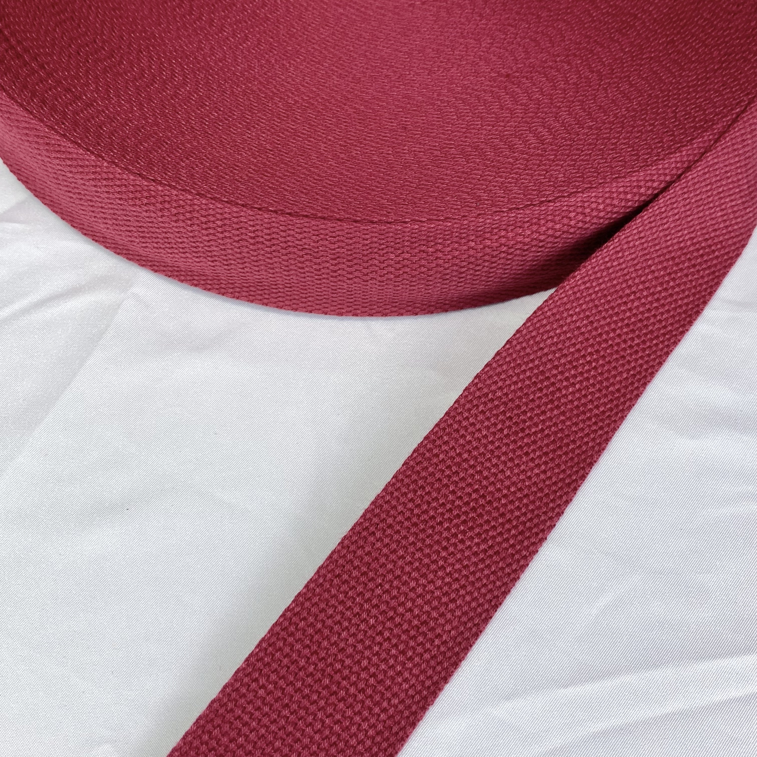 Soft bead Polyester-cotton webbing in a variety of colors Dupont Tote bag strap Textiles