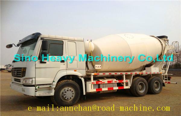 HOWO Sinotruk Concrete Mixer Trucks 8cbm 6x4  371 hp 20-60 ton  With Italy Motor And Pump