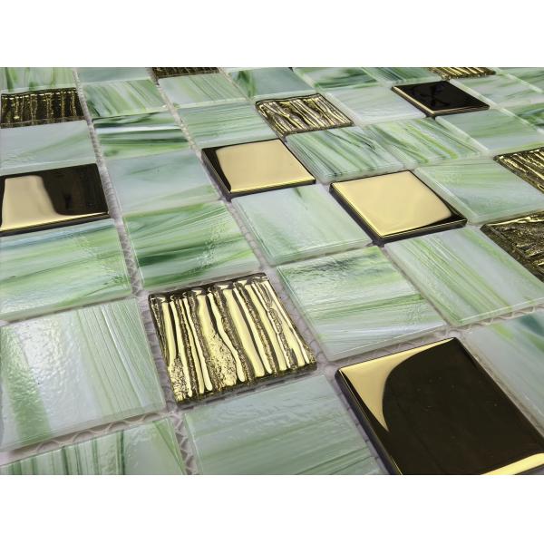 Mosaïques en verre vert résistant aux acides et antidérapant 304x304mm pour rénovation de murs intérieurs