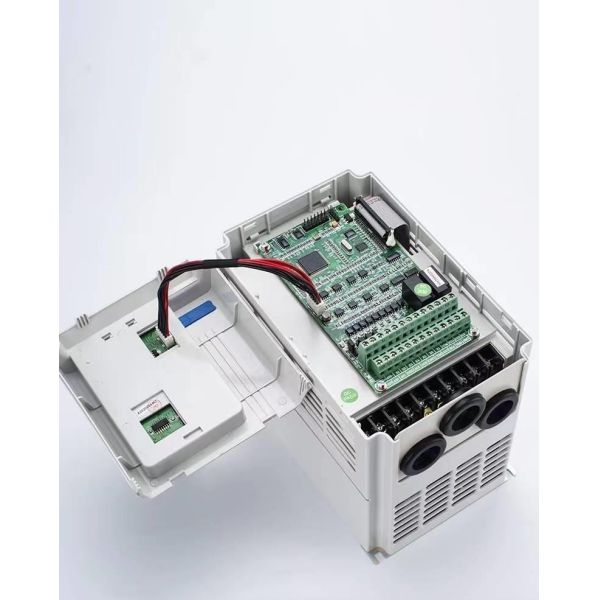 High Density 0.75KW~7.5KW Mini VFD Inverter 3 Phase 380V For Fans And Water Pumps