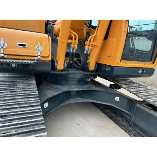 Original Korea Crawler Used Construction Hyundai Excavator Heavy Construction Equipment