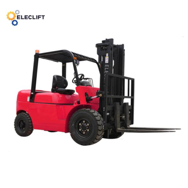 Pneumatic Solid Compact Four Wheel Forklift Trucks 6-12 Degrees