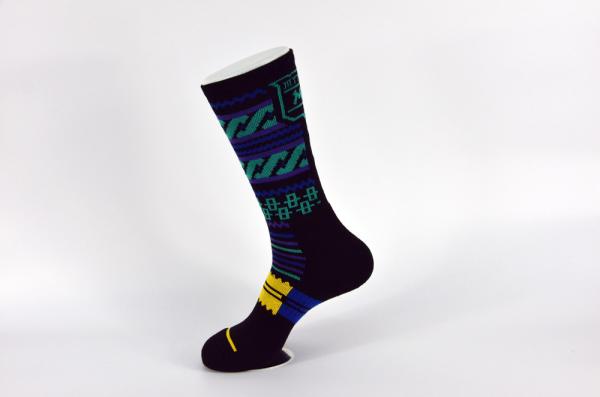 Anti - Bacterial / Anti - Slip Athletic Basketball Socks With Different Colors