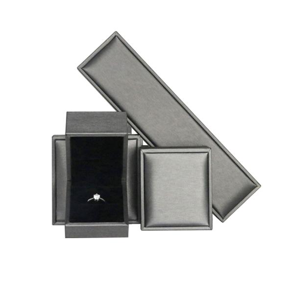 Paperboard Leather luxury necklace gift box Custom Packaging Box