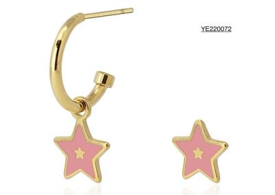 Cute Pink Childlike Star Hoop Earrings 18K Gold Stainless Steel Earrings