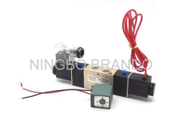 o ISO pneumático de alumínio do CE da válvula do cilindro de 4V220-08 0.8MPa Certificate