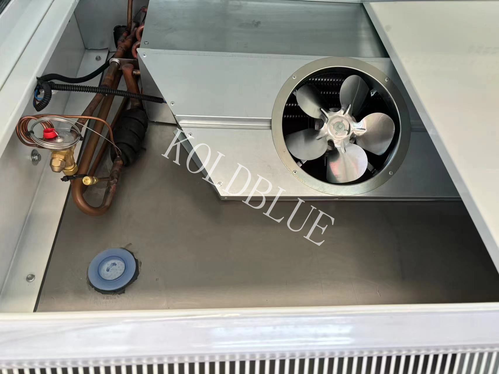 Heightened Remote Glass Door Multideck Refrigerated Showcase Energy Saving Commercial Display Chiller
