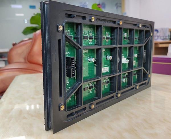 3840Hz P8 Outdoor LED Video Wall LED Sign Board LED Screen High Quality