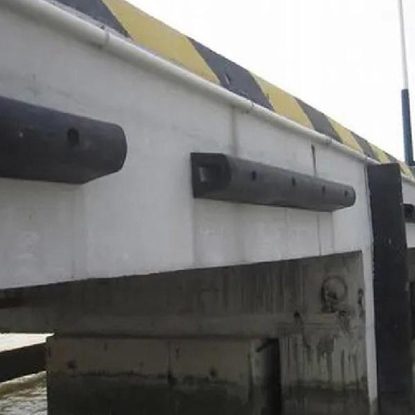 Sistema de protector de neumáticos marinos tipo D de caucho natural Protector de neumáticos de aeronaves