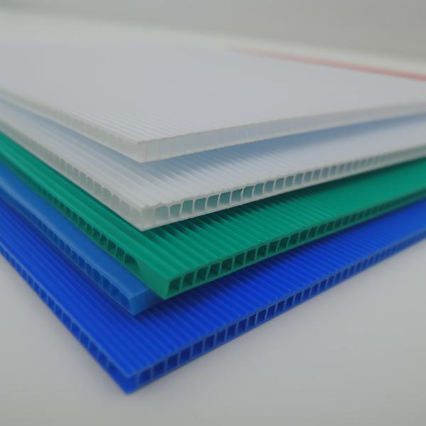 Smooth Surface 4x8 Corrugated Plastic Sheets 300gsm Wall Sign Printing Use