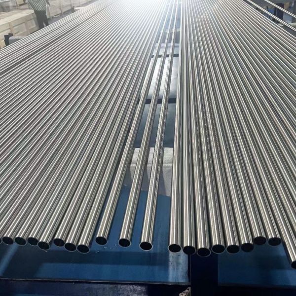 Precision Titanium Alloy DIN 17850 Standard Custom Diameter Titanium Alloy Pipe for Medical Equipment