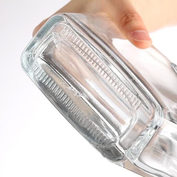 Garrafa de licor de vidro de vinho gigante vazia com cortiça em vidro de pedra super negro transparente