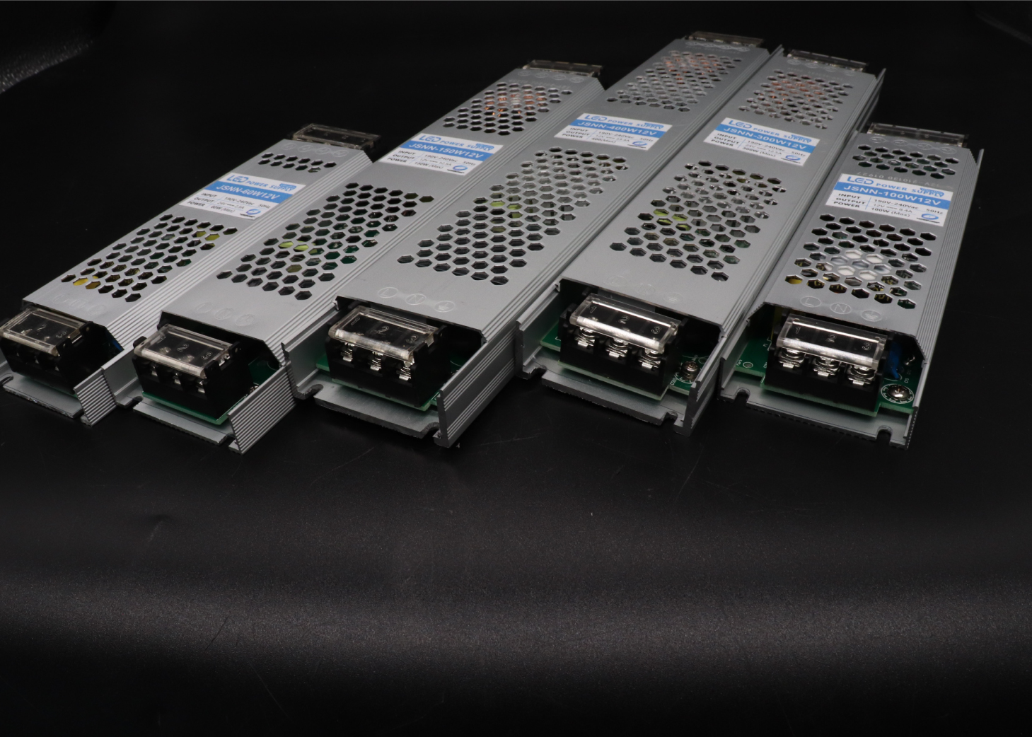 Водитель СИД электропитания 24V 2.5A 60W режима переключения EMC Fanless