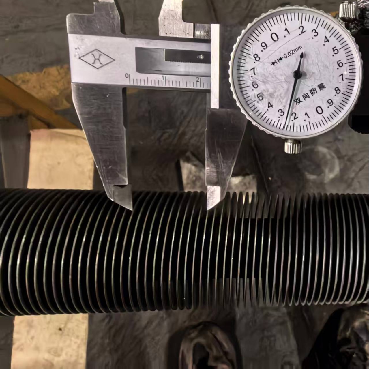 DELLOK YONGHUI High Corrosion Resistance Heat Exchanger Fin Tube With 16 Or 24 Fins Payment Via T T Solution For Industrial Applications