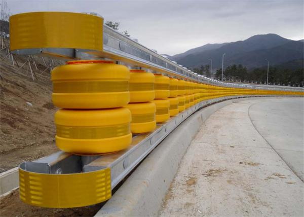 Nice Road Safety Highway Guardrail new Type Road Guardrail