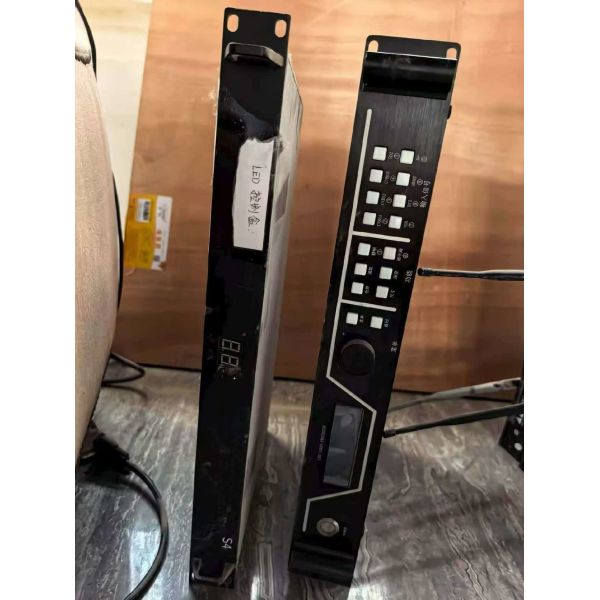 P2.5 Indoor LED Screen 3840Hz Seamless LED Video Wall IP54 For Conference Room Studio Lobby Exhibition