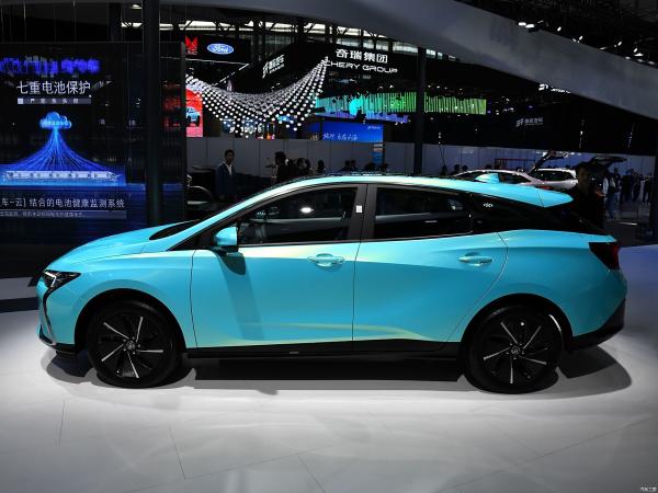 Buick Velite 6, pure electric sedan, range 430KM-450KM. china made joint venture electric car with cheap price.