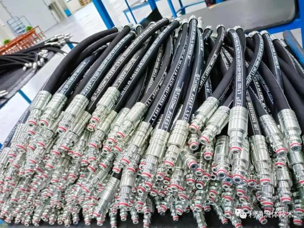 LT681-CW Car Wash Hose The Ideal Choice for Heavy-Duty and High-Pressure Applications