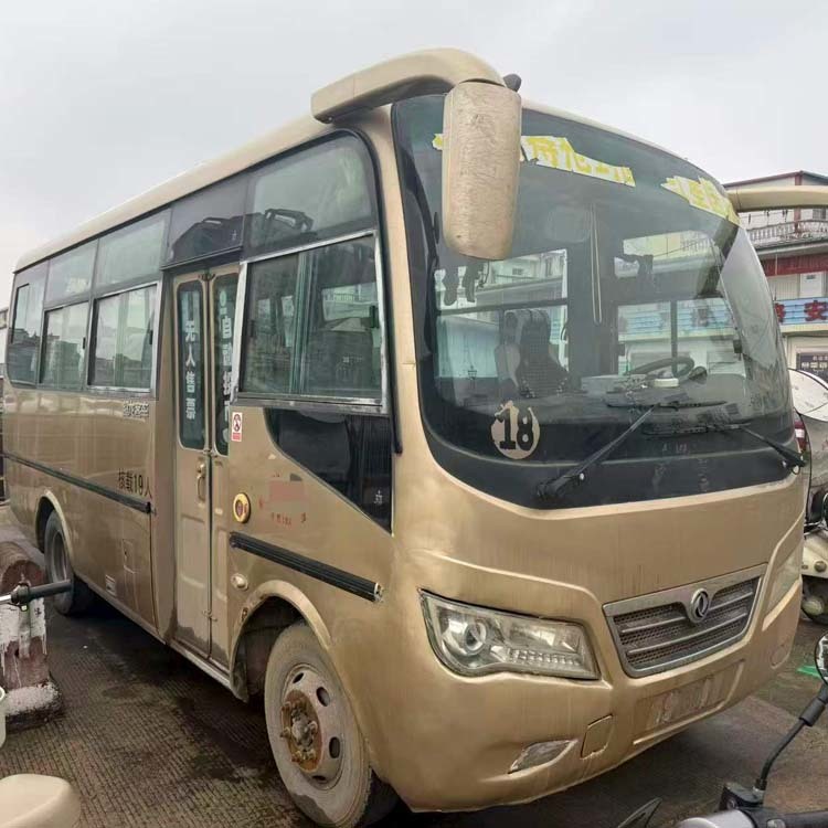 Used Dongfeng EQ6608LTV Minibus 2019 Production Year with YC4FA135 Diesel Engine and Manual Transmission