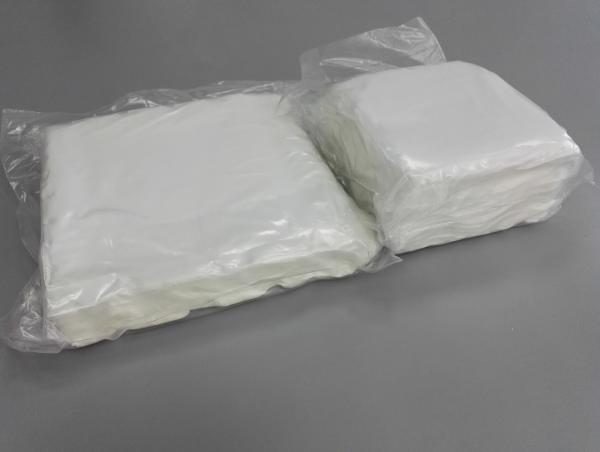 Class 100 0.22mm Low Particles Cleanroom Polyester Wipes