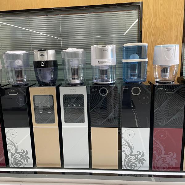 31*42*103.5cm Table Water Dispenser with Bullet and Nugget Ice Maker Customization Easy