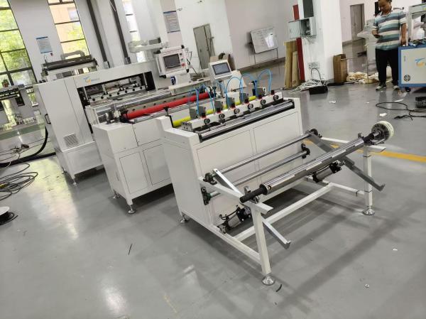 Ligne de production de machine à plier le papier non partitionné