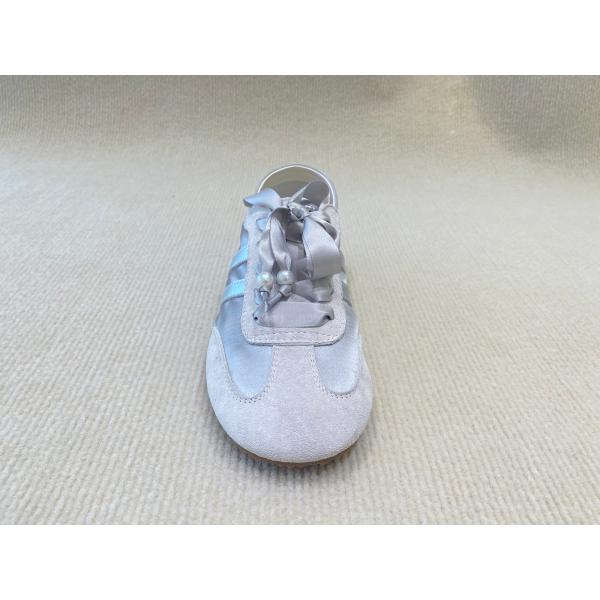 Flat Womens Satin Sneakers OEM Lace Up Running Shoes And Color Bars