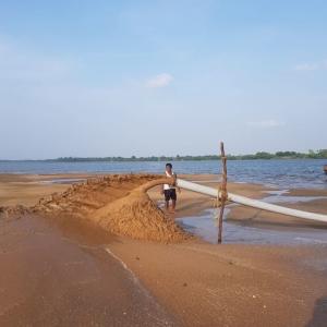 Pipe UHMWPE Surface lisse avec résistance à l'usure comprend boulons et écrous