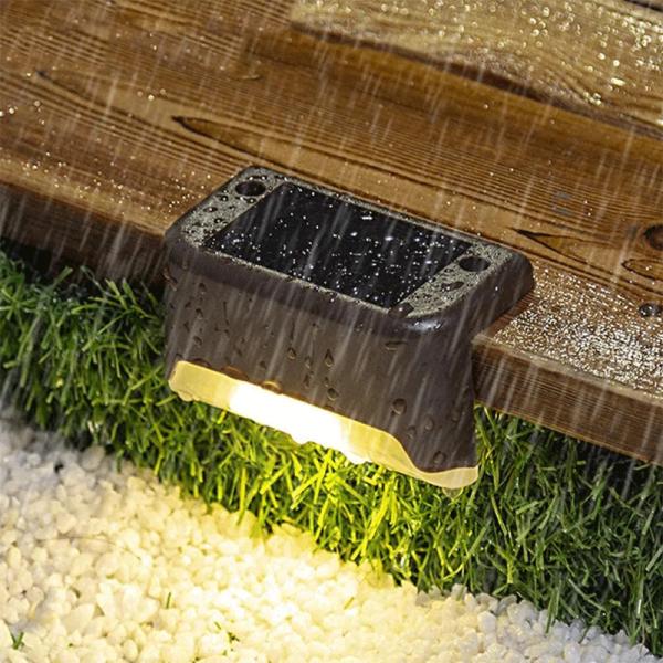 Multicolor Variable IP65 Outdoor Solar Spot Lights Landscape Fence Lighting