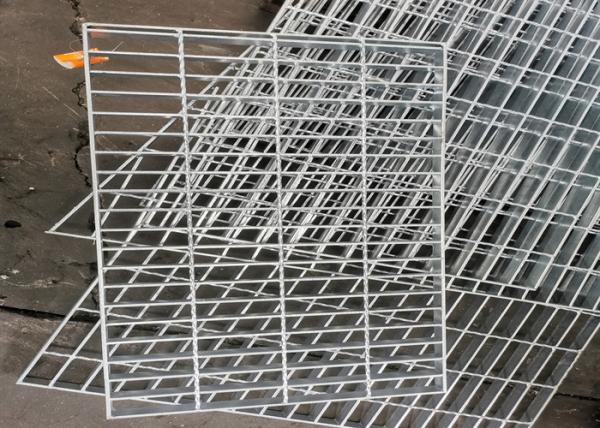 Serrated Galvanizing Platform Steel Grating