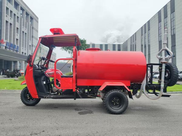 Gasoline Fire Response Tricycle Three Wheeler 300cc Water Cooled Engine With 1500L Water Tank And Full Floating Big Booster Mechanic Brake Rear Axle Q3 Upgraded