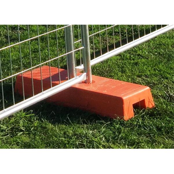 Загородка низкоуглеродистой стали гальванизированная временная с цементировать основание ПВК пластиковое