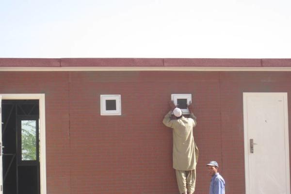 Casas prefabricadas de ignifugación de los equipos de la casa con el edificio prefabricado de la capa a prueba de humedad