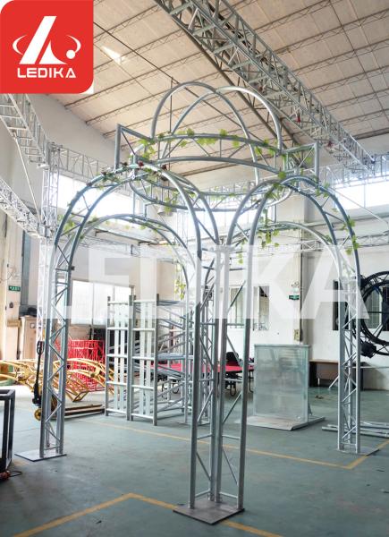 Creative Aluminum Square Stage Lighting Truss Pentagram / Heart Shape For Wedding