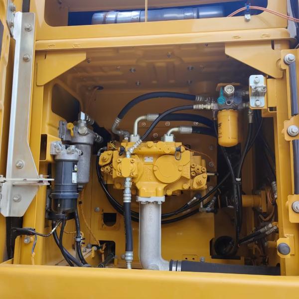 Excavadora de gatos multifuncional usada  320E para várias aplicações