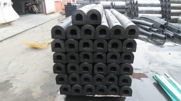 Circular D Type Rubber Fenders Marine Fenders / Tugboat Fenders