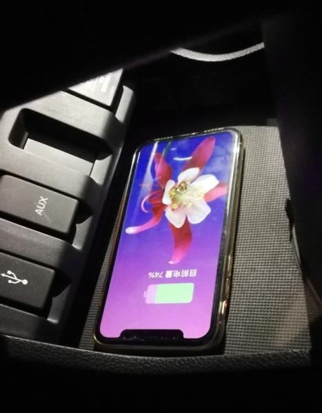 OE-Fit Car Wireless Charger with qi For HONDA Vezel, RX-V 15-18 fast chargers 10W in car chargers with 3 coils