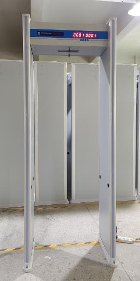 Cheap Higher Sensitivity Walkthrough Metal Detector For Station