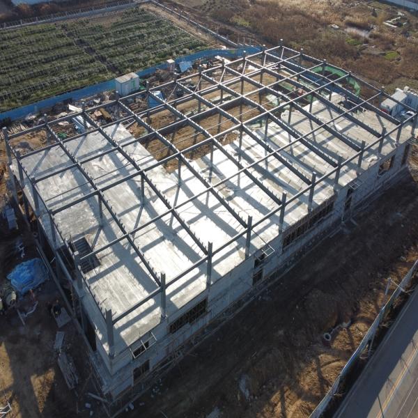 Custom Prefabricated Steel Vehical Warehouse With Mezzanine