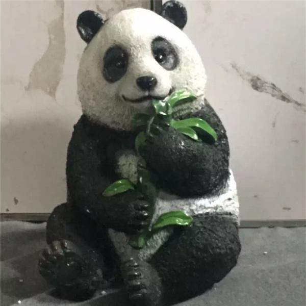 Fibra de vidrio de tamaño natural Panda Statue For Hotel Decoration de H80cm
