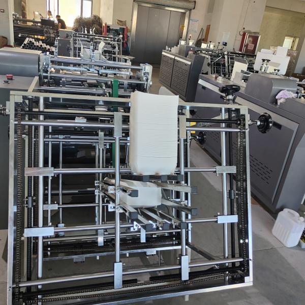 Non standard carton machine # decorative works # food carton # disposable lunch box # Hot-melt adhesive process