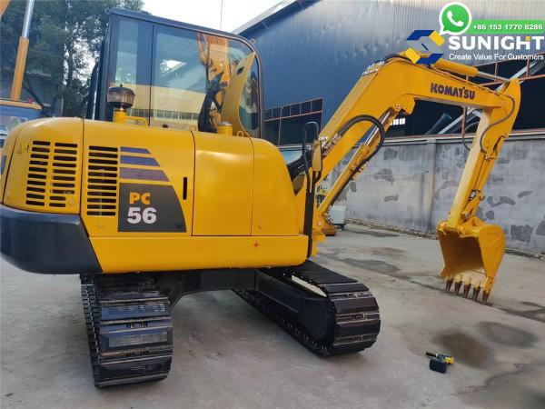 Komatsu PC56 en bon état Excavatrice utilisée